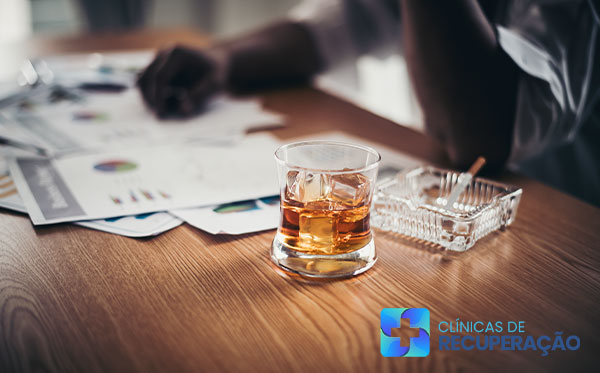 Alcoolismo  Itajaí - SC - Internação em Clínica de Reabilitação 